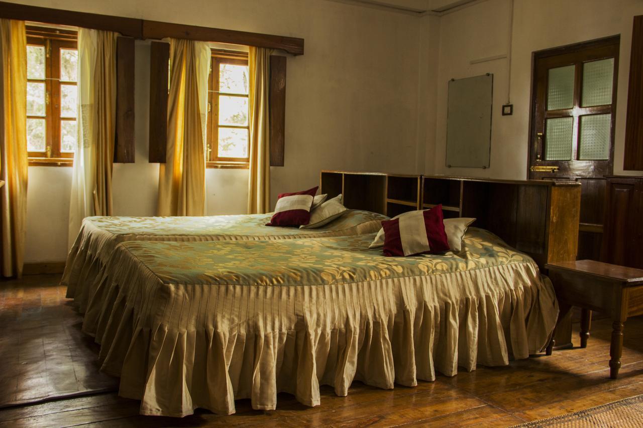 Ken And Twill Guest House Шиллонг Екстер'єр фото